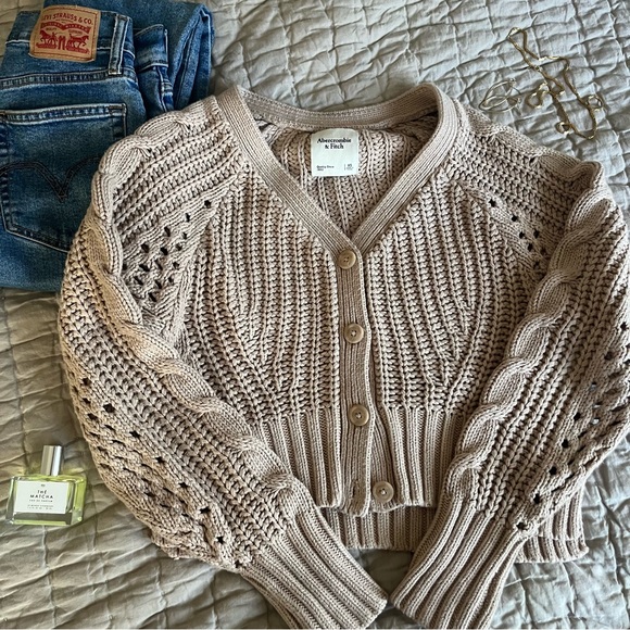 Abercrombie & Fitch Sweaters - Abercrombie Cable Knit Sweater Cardigan Button